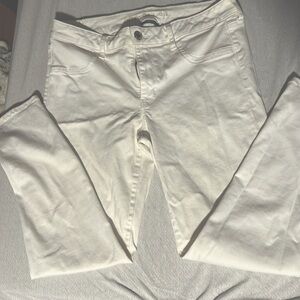 White American Eagle Jeans